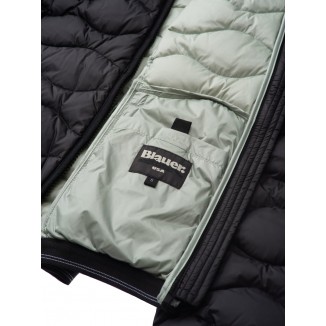 PLUMIFERO ONDAS BLAUER CAMELIA NEGRO