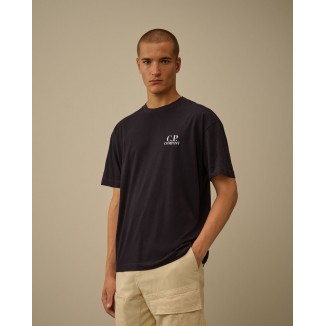 CAMISETA C.P. COMPANY MAXI LOGO EN ESPALDA AZUL - 