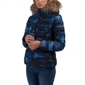 PLUMÍFERO CAMUFLADO ENTALLADO MARTHA BLAUER