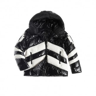 PLUMÍFERO DE DOS COLORES CON CAPUCHA AMY -